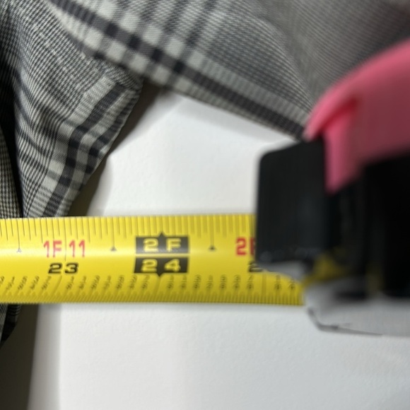 NWT Size Large Filson Plaid Gray Button Down Fishing Hunting Outdoor Gift - Picture 10 of 11